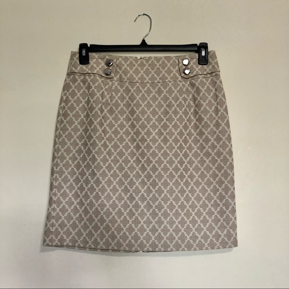 Banana Republic Pattern, Lined Skirt Size 8 - EUC